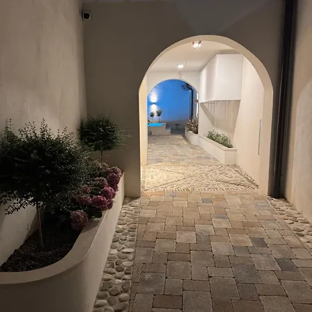 Appartement Sevdah - In The Centre, With Pool And Free Parking