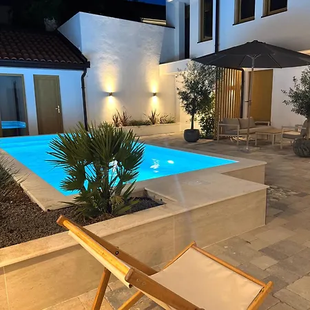 Sevdah - In The Centre, With Pool And Free Parking מוסטר