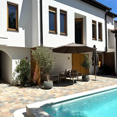 Sevdah - In The Centre, With Pool And Free Parking *