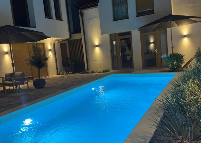 Appartement Sevdah - In The Centre, With Pool And Free Parking